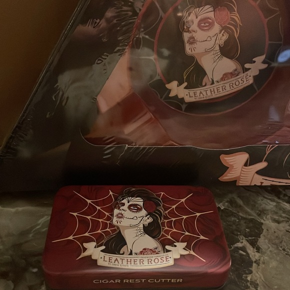 Ashtray and cigar cutter - Picture 3 of 4